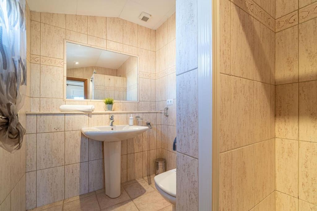 Sm21-Gran Casa De Vacaciones En La Playa, 4 Habitaciones, Climatizada, Piscina, Barbacoa Y Wifi Empuriabrava Exterior foto