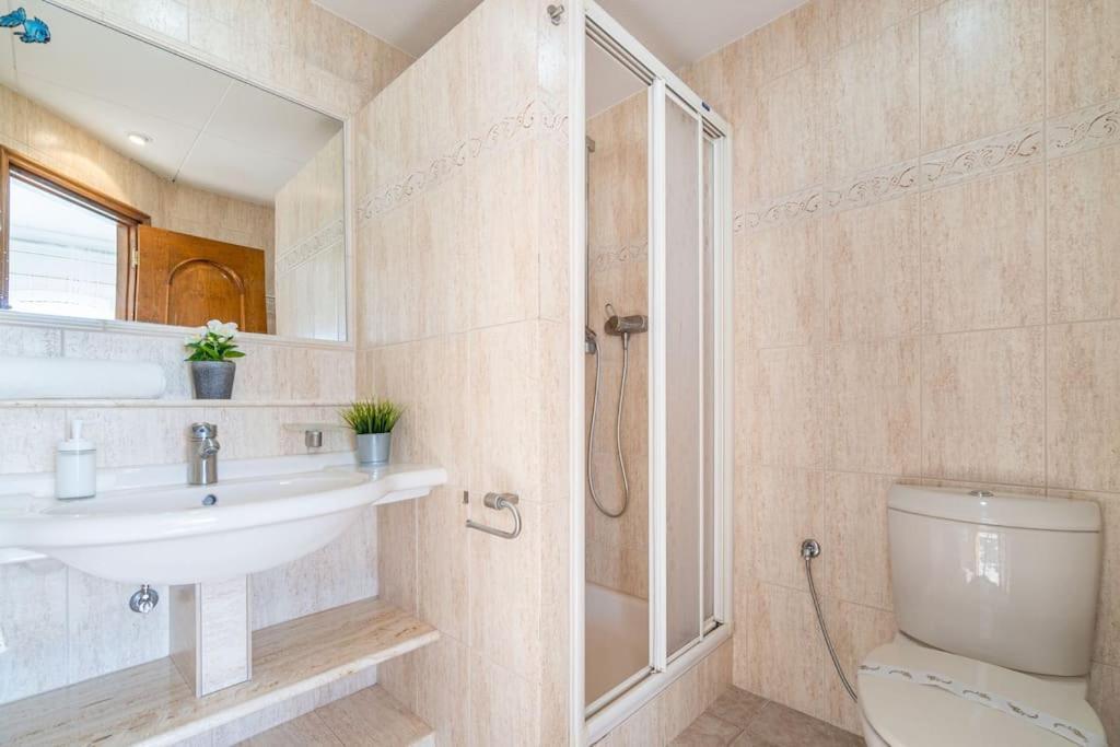 Sm21-Gran Casa De Vacaciones En La Playa, 4 Habitaciones, Climatizada, Piscina, Barbacoa Y Wifi Empuriabrava Exterior foto